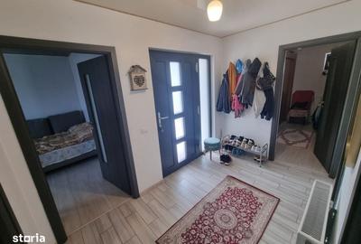 Casă cu 4 camere în Aroneanu - 2