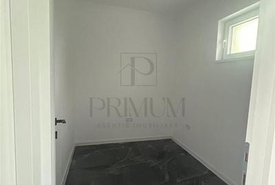 Casă cu 4 camere cu Teren 408 Mp în Sânmihaiu Român
