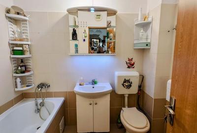 Apartament cu 2 camere decomandat în Sud