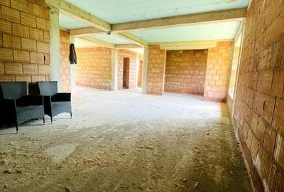 Casă cu 4 camere cu Teren 2776 Mp în Hidiș - 6