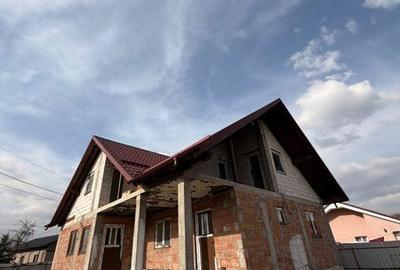 Casă cu 4 camere cu Teren 200 Mp în Măgura - 3