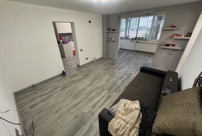 Apartament cu 3 camere semidecomandat, mobilat în Tomis II