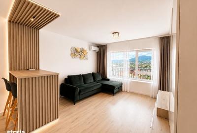 Apartament cu 2 camere decomandat în Noua