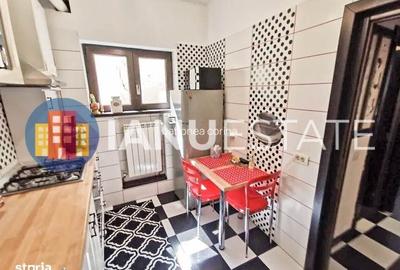 Apartament cu 2 camere decomandat în Victoriei