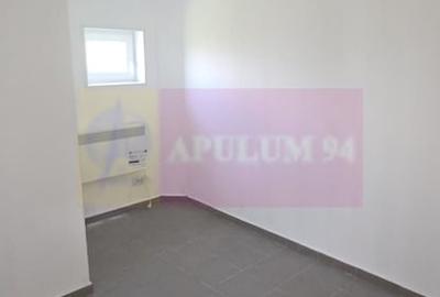 Spațiu comercial, de 200 mp, în Central - 3