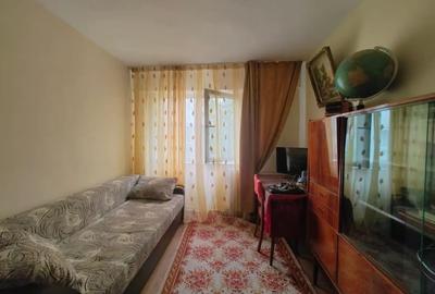 Apartament cu 3 camere decomandat, mobilat în Orizont - 12