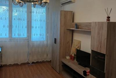 Apartament decomandat în Colentina