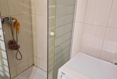 Garsonieră semidecomandată în Titan