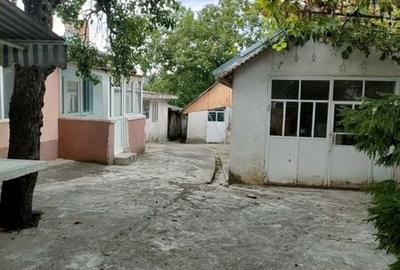 Casă cu 4 camere cu Teren 148 Mp în Ștefăneștii de Jos
