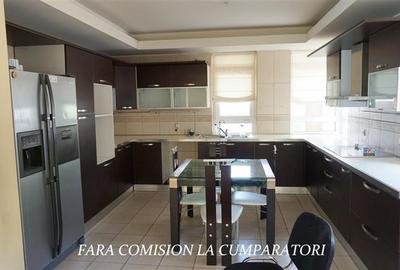Casă individuală cu 12 camere cu Canalizare în Central - 9