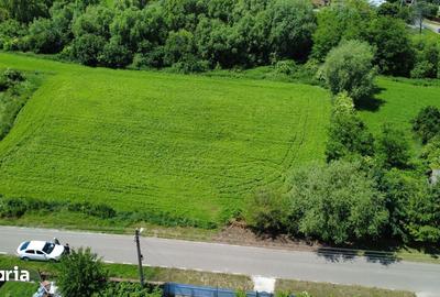 Teren de 2367 mp, în Ștefan cel Mare - 4