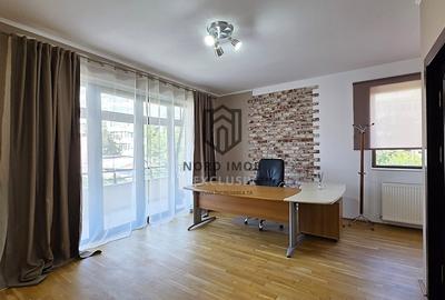 Apartament cu 4 camere decomandat, mobilat în 1 Mai