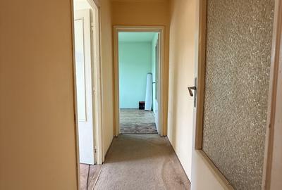 Apartament cu 3 camere semidecomandat în P-ța Doina - 4