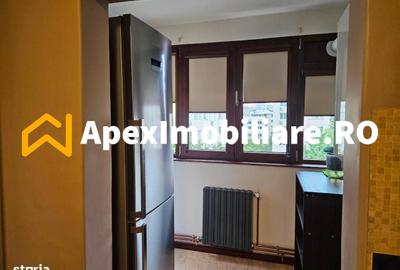 Apartament cu 3 camere decomandat în Dristor