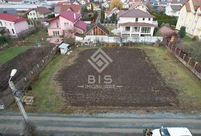 Teren de 1000 mp, în Central