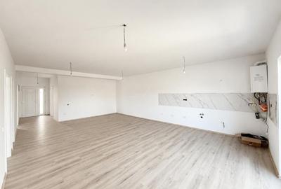 Duplex cu 4 camere cu Canalizare în Moșnița Nouă - 2
