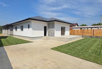 Casă cu 4 camere cu Teren 530 Mp în Clinceni