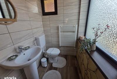 Spațiu comercial, de 60 mp, în Florilor - 6
