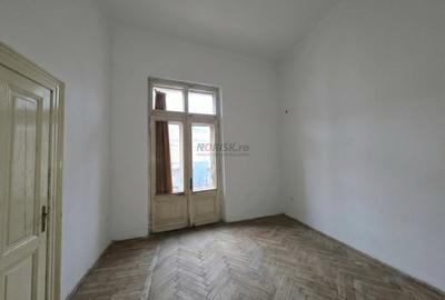 Casă individuală cu 11 camere cu Canalizare în Ferdinand - 5