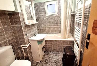 Apartament cu 2 camere decomandat în Piața Centrală - 5