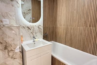 Apartament cu 2 camere decomandat în 1 Decembrie 1918