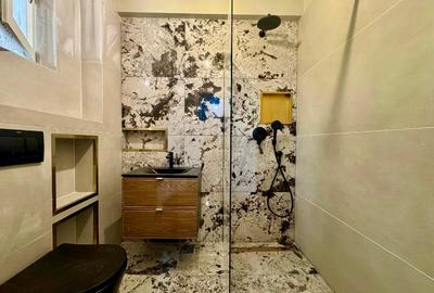 Apartament cu 3 camere decomandat, mobilat în Cornișa