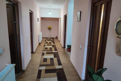 Casă individuală cu 4 camere cu Canalizare în Afumați - 4