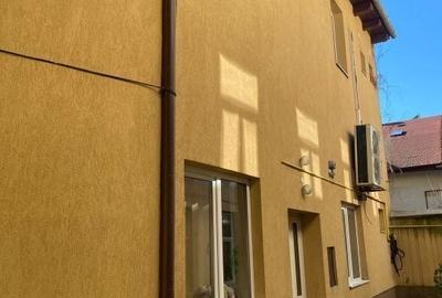 Spațiu comercial, de 380 mp, în Ultracentral - 2