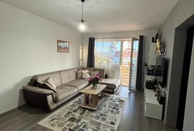 Apartament cu 2 camere decomandat în Crișeni - 3