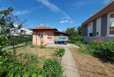 Casă cu 4 camere cu Teren 880 Mp în Exterior Sud - 1