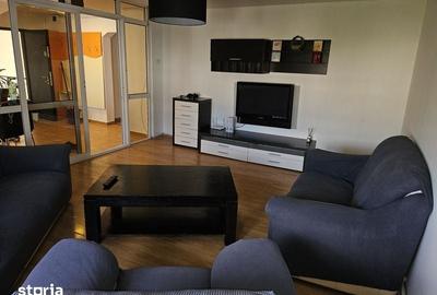 Apartament cu 3 camere în Bariera Vâlcii