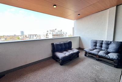 Apartament cu 3 camere semidecomandat, mobilat în Polonă - 12