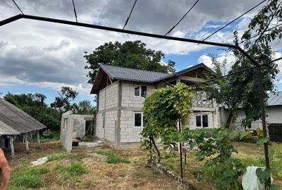 Casă individuală cu 4 camere cu Teren 1034 Mp în Ibrianu - 8