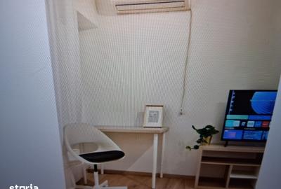 Garsonieră decomandată în Tei