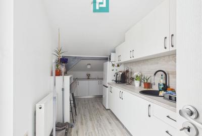 Apartament cu 5 camere decomandat, mobilat în Aurel Vlaicu - 14
