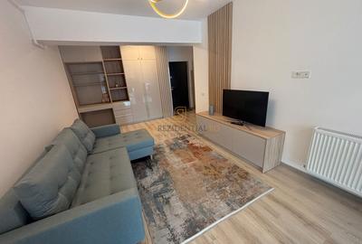 Apartament cu 2 camere semidecomandat, mobilat în Metalurgiei