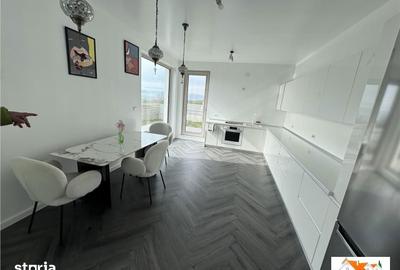 Casă cu 5 camere cu Teren 1000 Mp în Cetate - 2