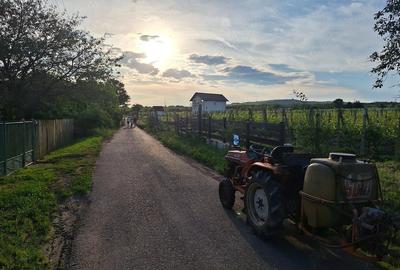 Teren de 2700 mp, în Valea Călugărească