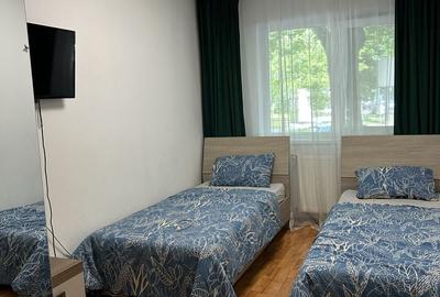 Apartament cu 3 camere decomandat în Central - 1