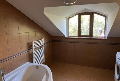Apartament cu 3 camere nedecomandat în Mărăști - 2