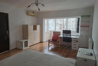 Garsonieră decomandată în Vitan - 5