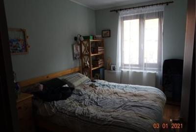 Casă cu 3 camere în Central - 2