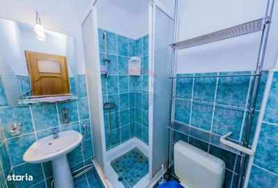 Apartament cu 4 camere decomandat în Republicii