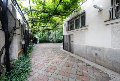 Casă individuală cu 3 camere cu Canalizare în 13 Septembrie - 11