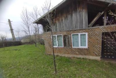 Teren de 40 mp, în Șotrile - 1