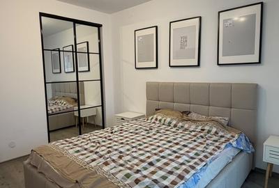 Apartament cu 4 camere decomandat, mobilat în Florești
