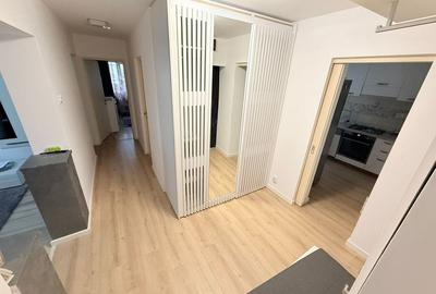 Apartament cu 4 camere decomandat în Central - 3