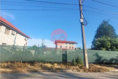 Teren de 300 mp, în Lazu - 4