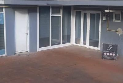 Spațiu comercial, de 43 mp, în Central - 5