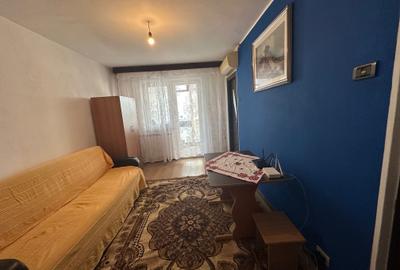 Garsonieră semidecomandată în Craiovița Nouă - 2